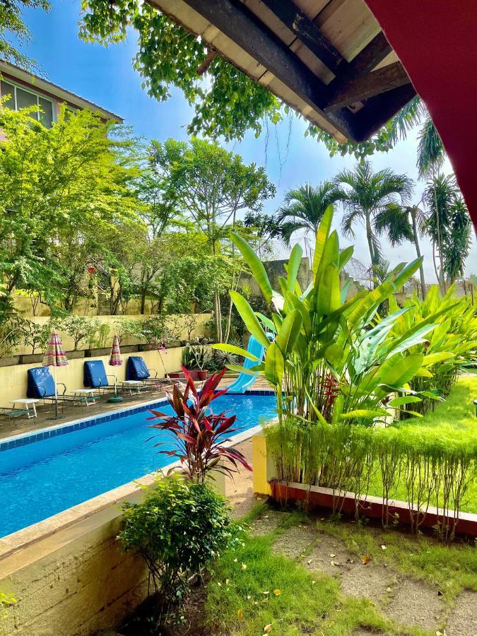 Residence Bertille Abidjan Cocody Zewnętrze zdjęcie