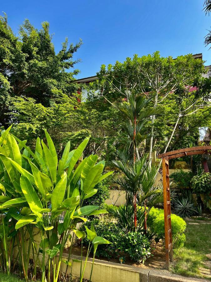 Residence Bertille Abidjan Cocody Zewnętrze zdjęcie