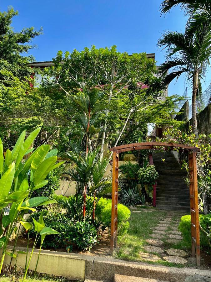 Residence Bertille Abidjan Cocody Zewnętrze zdjęcie