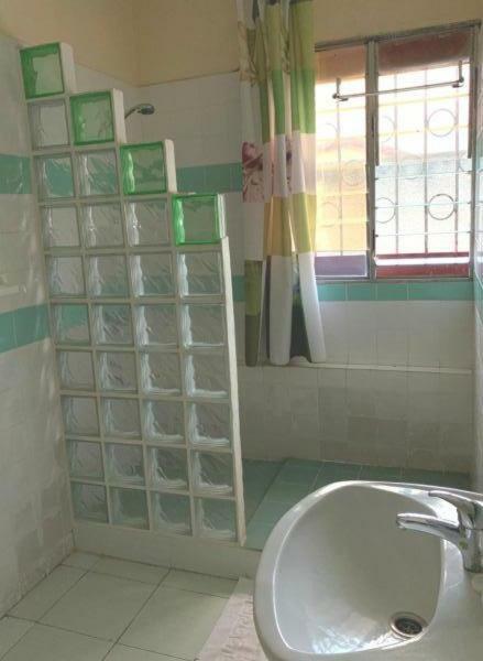 Residence Bertille Abidjan Cocody Zewnętrze zdjęcie
